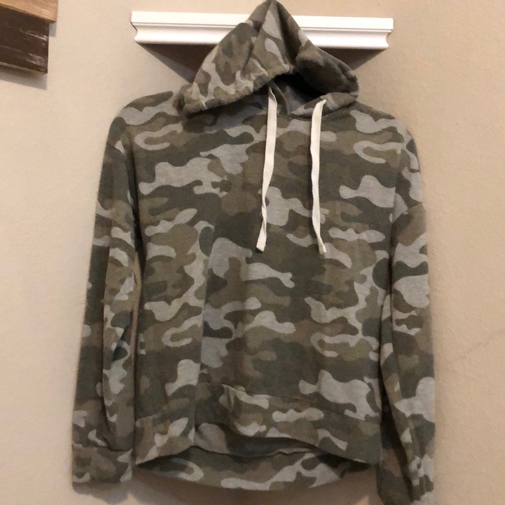 Soft worm fuzzy hoodie